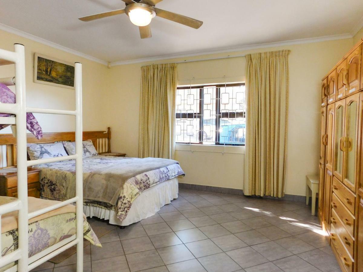 Mama Mia Cottages Oslo Beach 포트 셉스턴 외부 사진