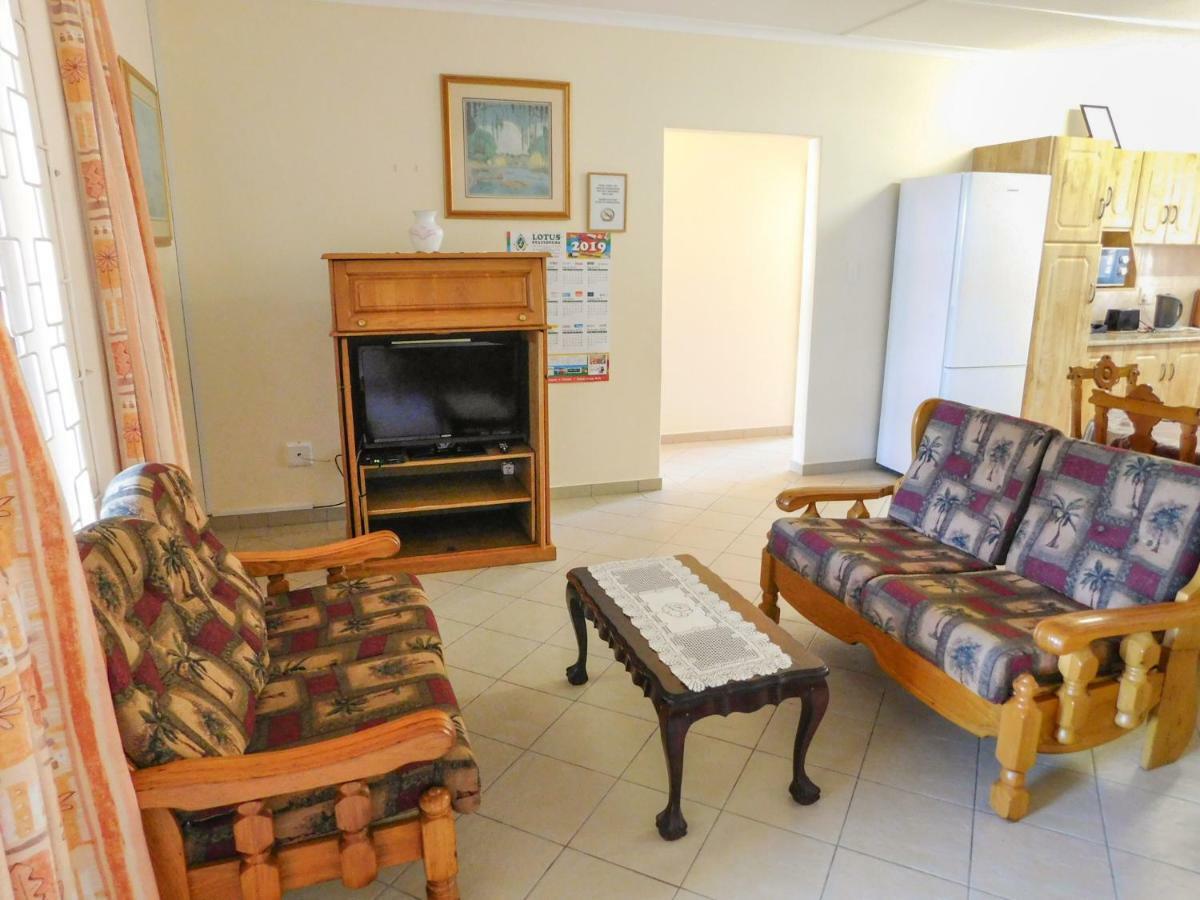 Mama Mia Cottages Oslo Beach 포트 셉스턴 외부 사진