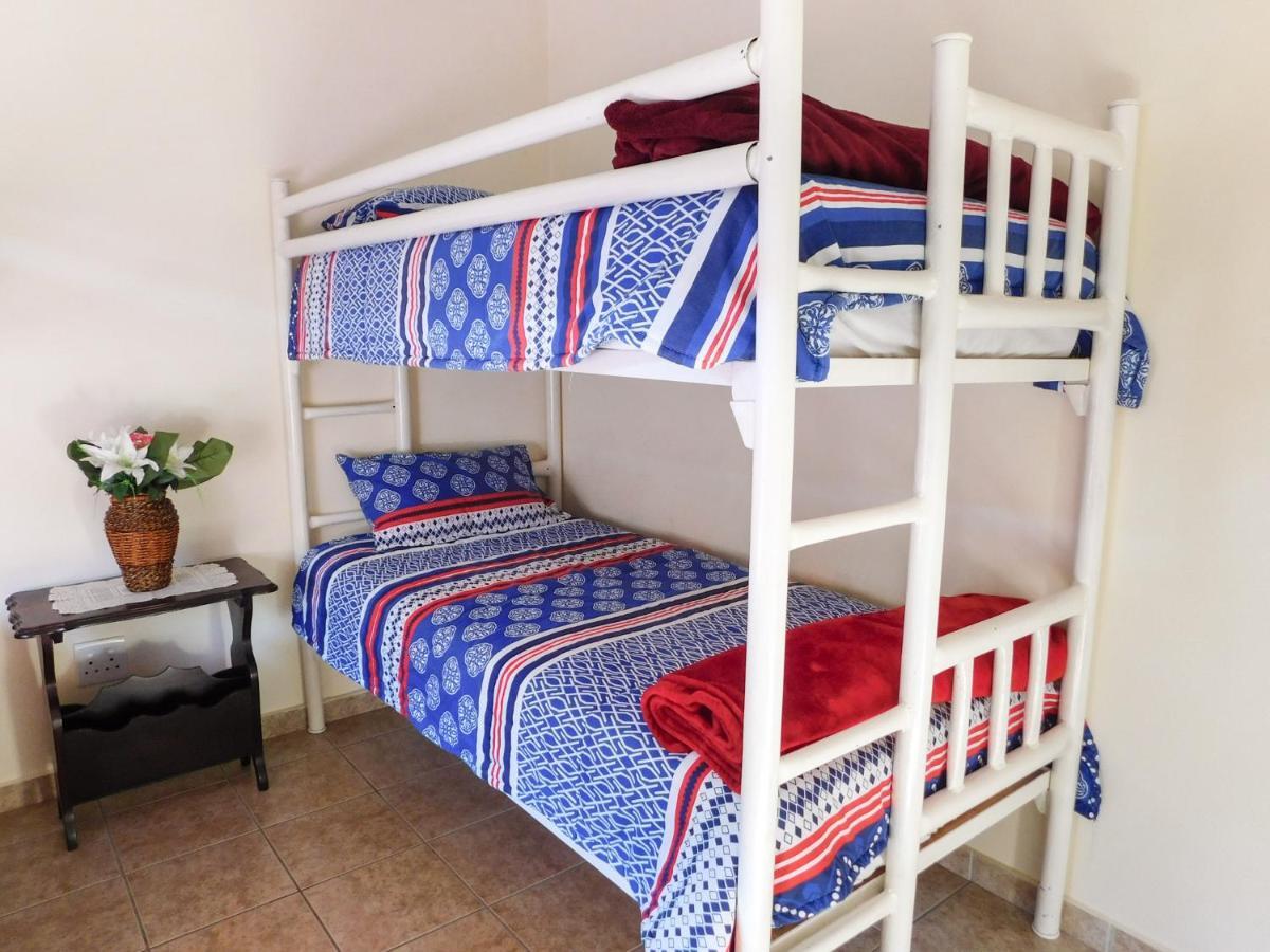 Mama Mia Cottages Oslo Beach 포트 셉스턴 외부 사진